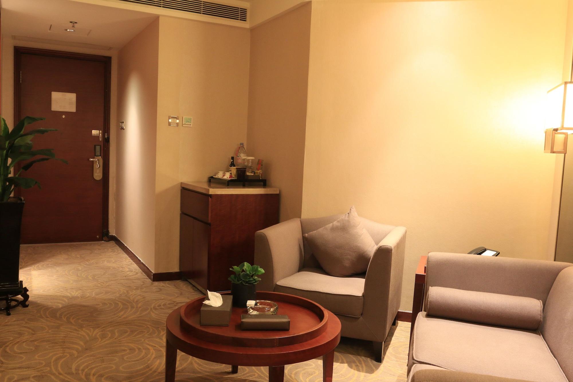 Cavan Hotel Гуанчжоу Экстерьер фото