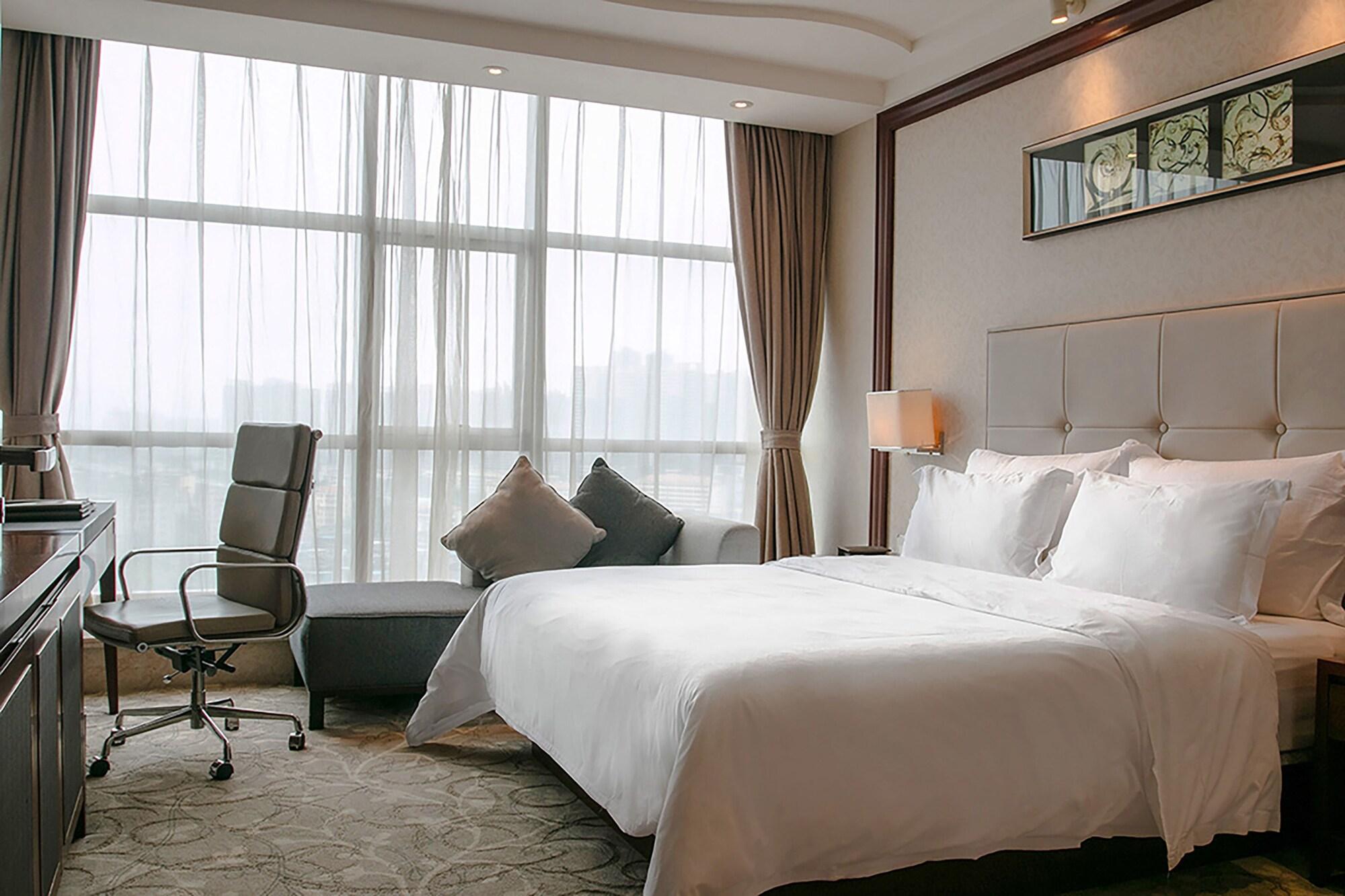 Cavan Hotel Гуанчжоу Экстерьер фото