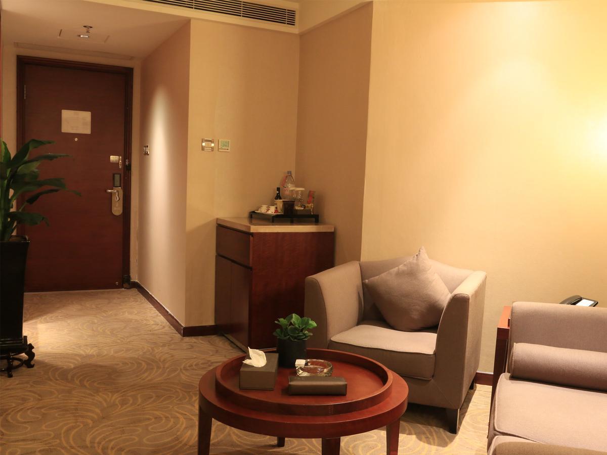 Cavan Hotel Гуанчжоу Экстерьер фото